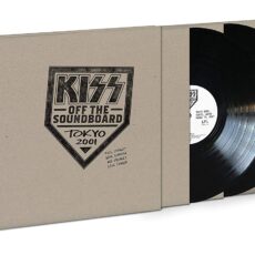 KISS – KISS Off The Soundboard: Tokyo 2001 [3 LP]